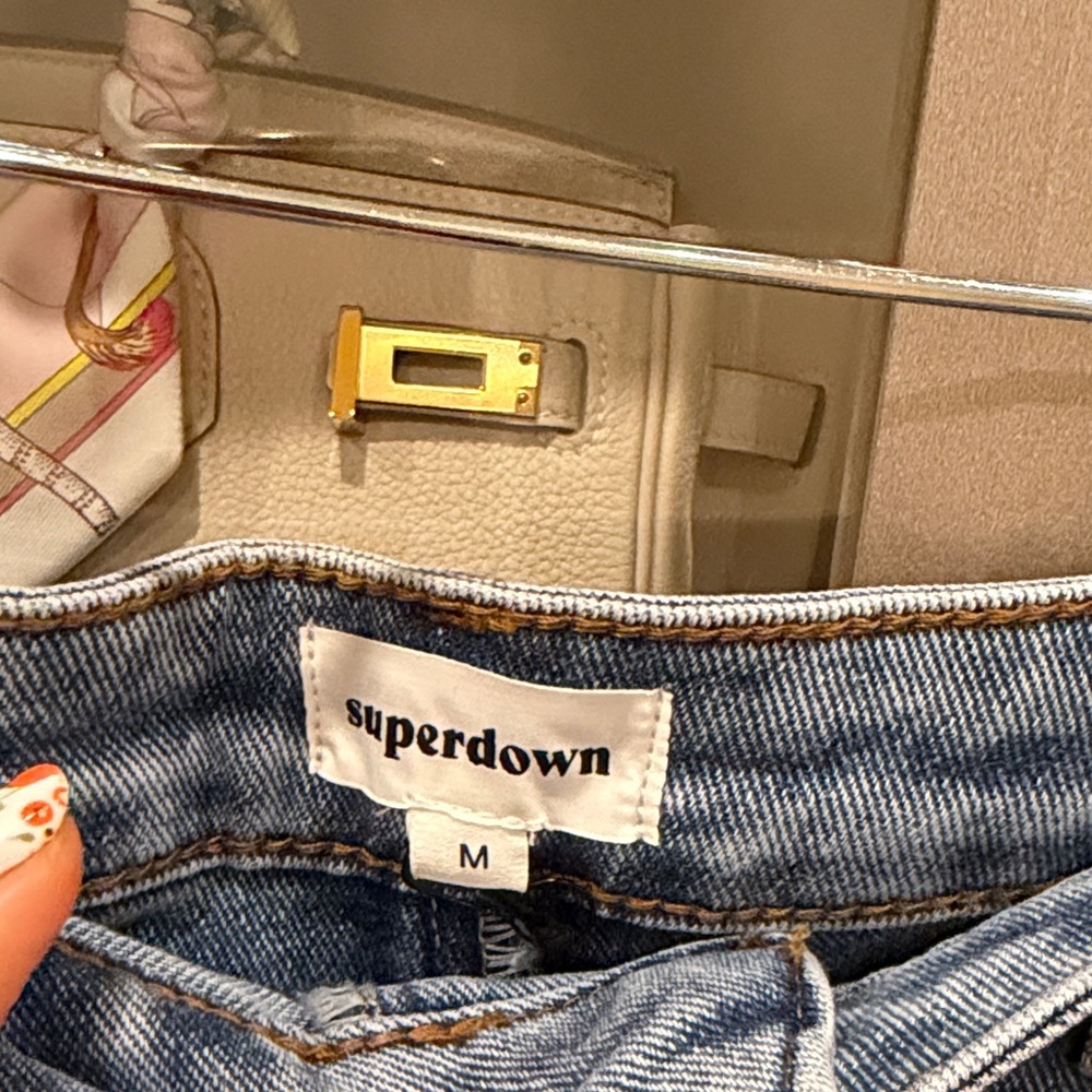 NWT Superdown Denim Star-Patterned Women's Shorts - Picture 5 of 6